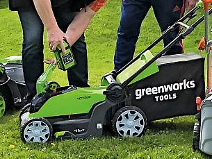 Greenworks 40V 41cm