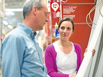 Woher stammt das Holz? Im Fachhandel wird man immer gut beraten, dazu soll eine kommende EU-Verordnung für mehr Transparenz sorgen.