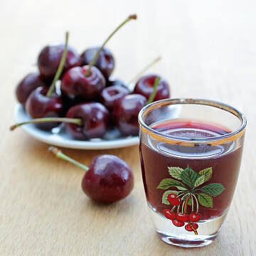 Ein kleines Gläschen in Ehren: Rotwein mit Kirscharoma