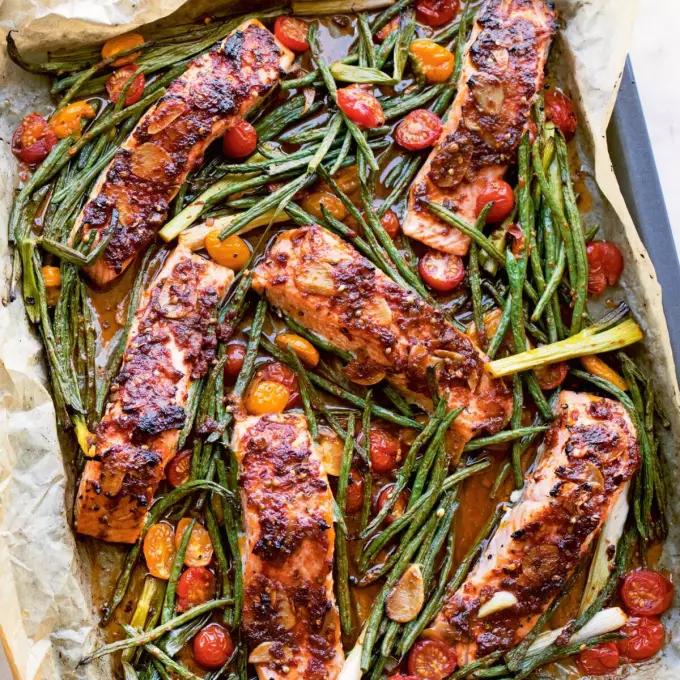 Ofenlachs Rezept auf Puttanesca-Art